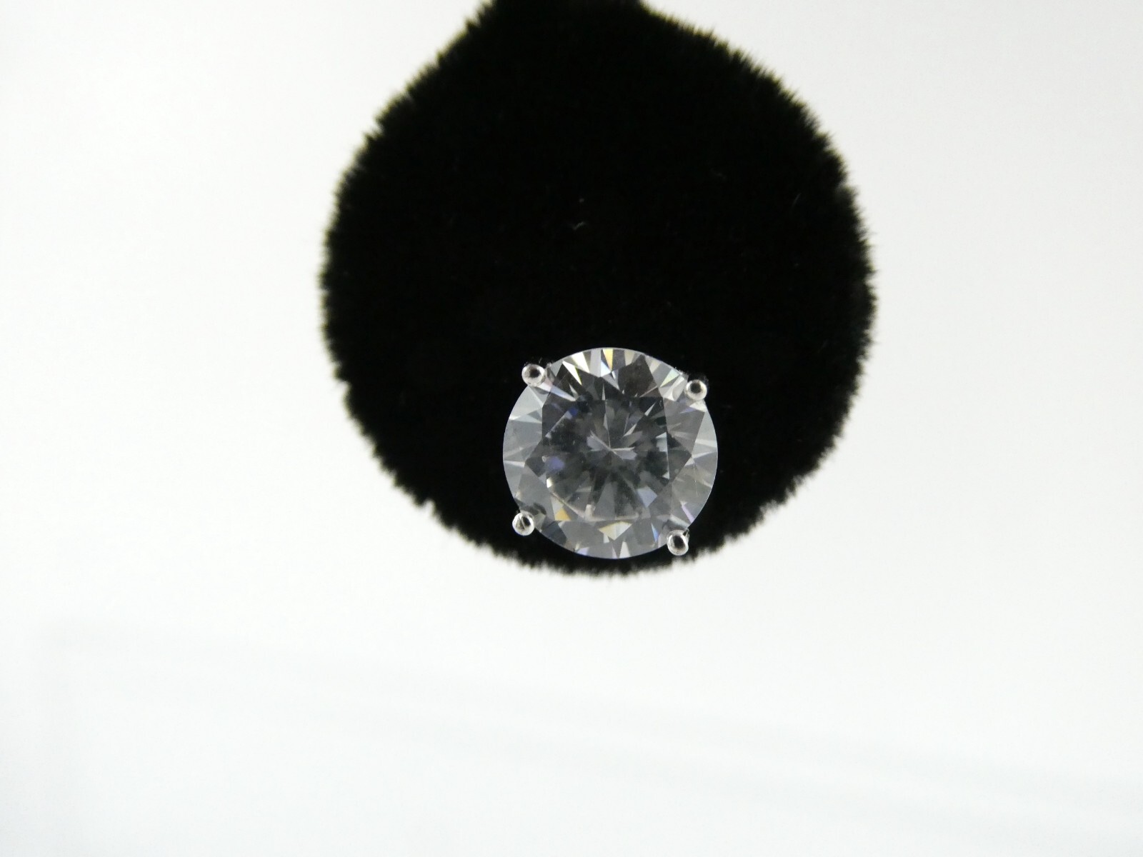 BS Sterling Silver Round Cut Crystal Stud Earrings 925 2.4 Grams 8.05mm