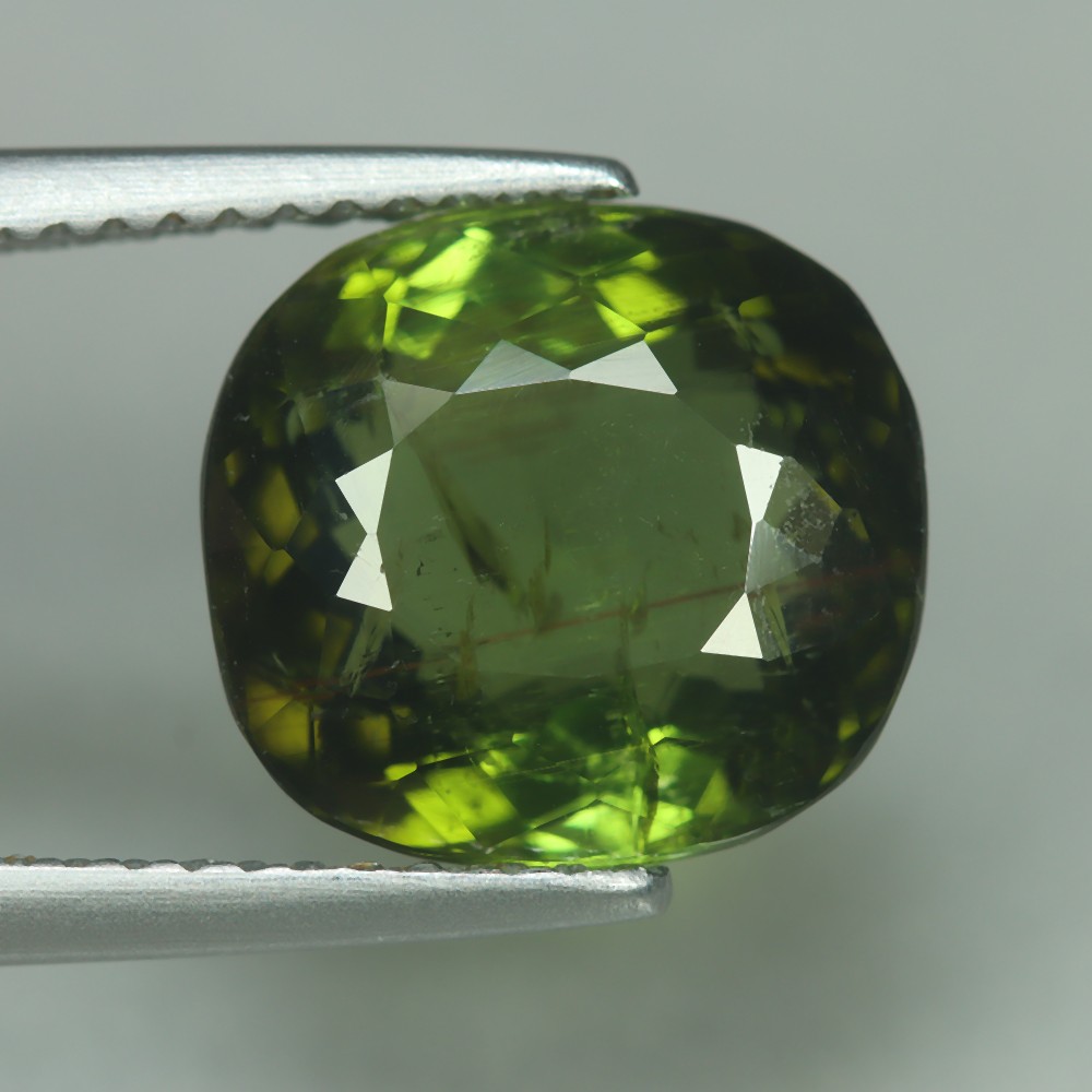 5.05 Cts_Loose Gemstone_100 % Natural Unheated Mozambique Green Tourmaline