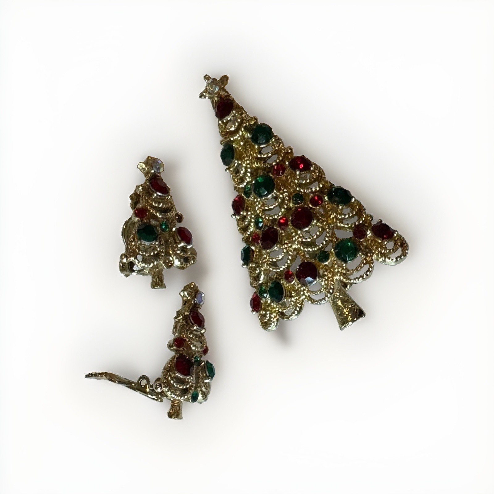 VTG Pakula Signed Christmas Tree Brooch Pin & Clip Earrings Set Red Green