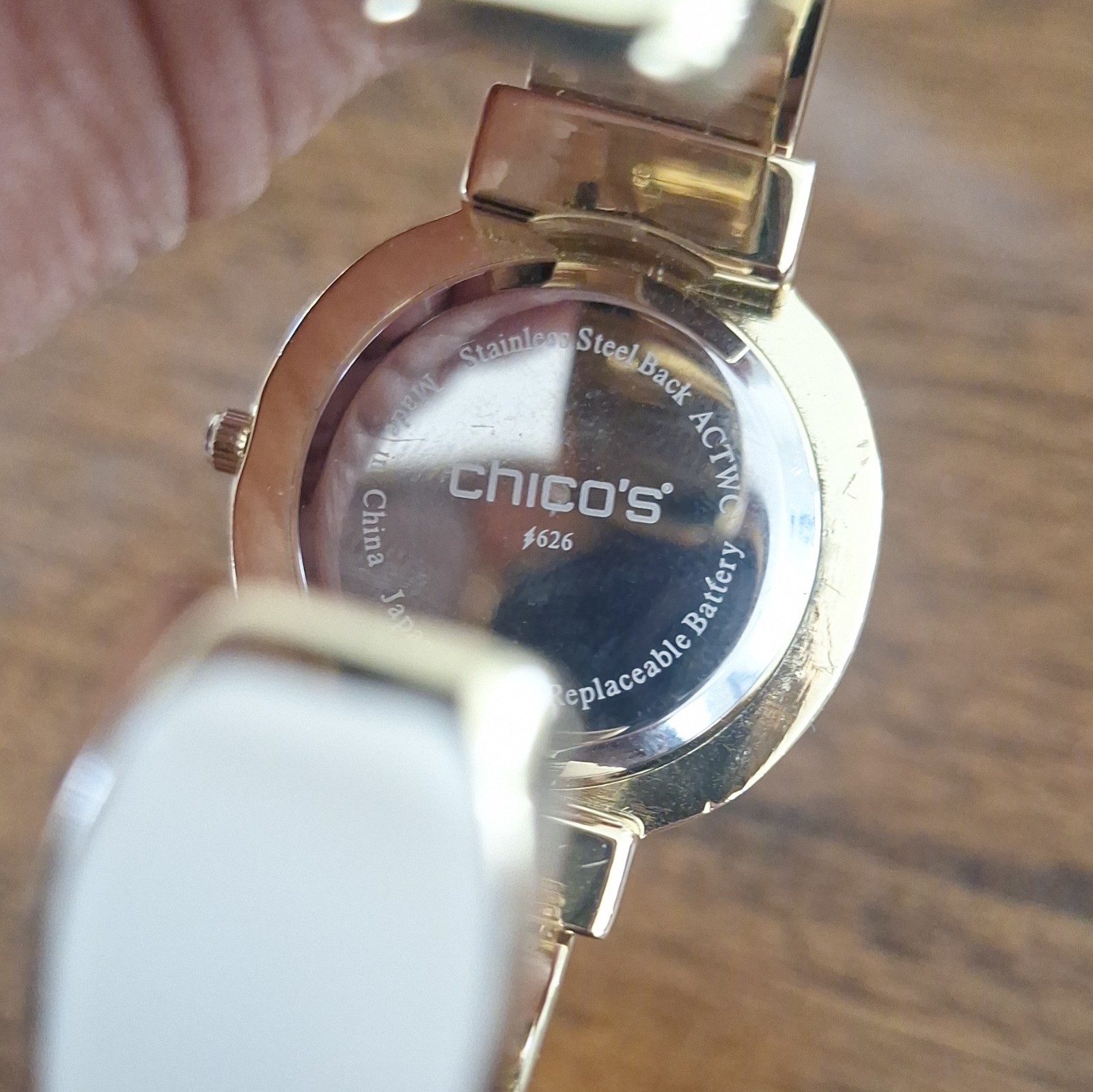 Chico’s Women’s Quartz Analog Bangle Watch White Dial Gold/White Case Arabic