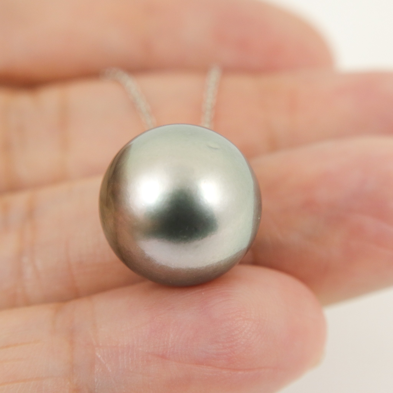 Massive 14.7mm Genuine Tahitian Pearl Pendant,18K Solid Gold Diamond Bail #P6183
