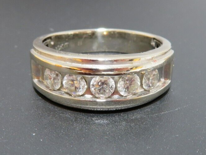 10K WG MEN’S 5-DIAMOND ANNIVERSARY BAND RING 0.70 tcw SZ 11.25 6.00g(G128480)