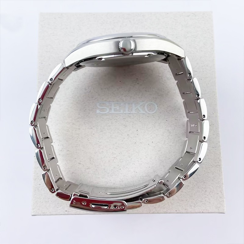 Seiko Essentials Men’s Stainless Steel Black Dial SUR311 Quartz Watch 40.2mm New