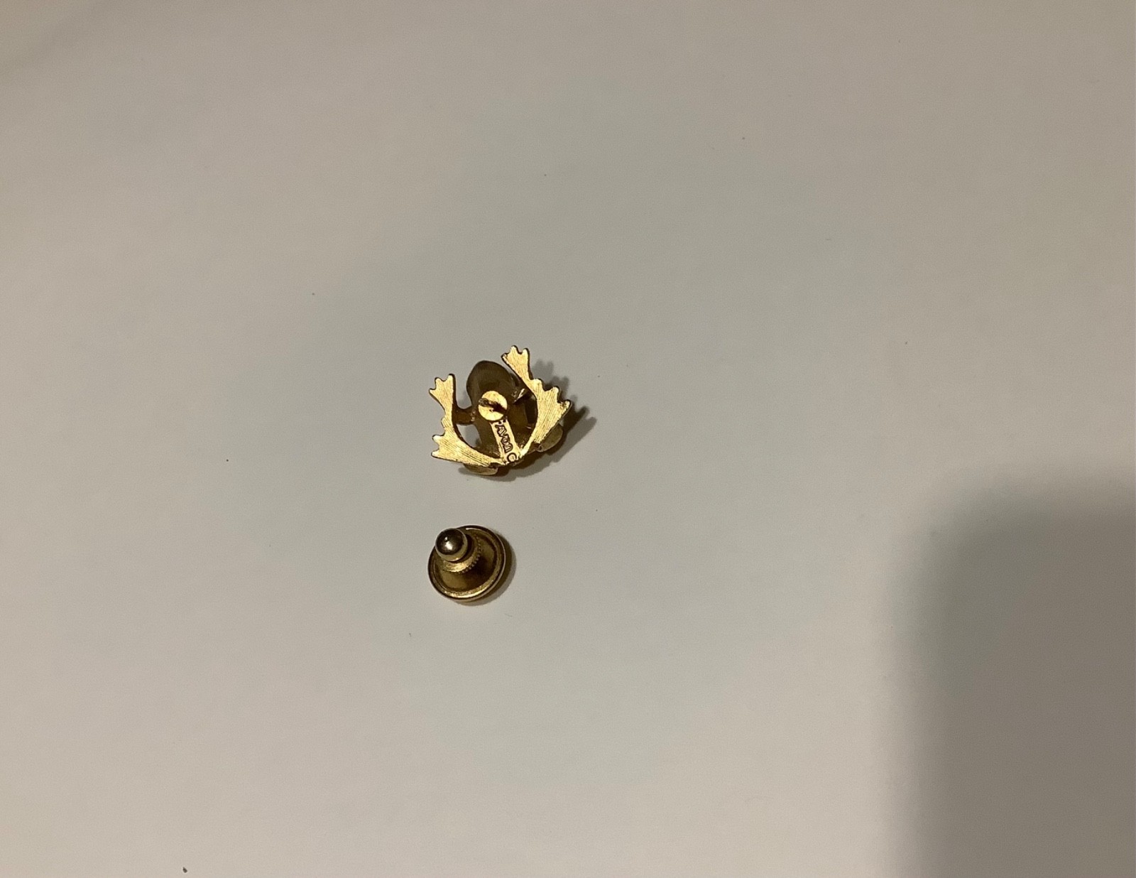 Vintage AVON Animal Lot of 3 Gold Tone Lapel Pin Mouse Frog Bunny Rabbit Brooch