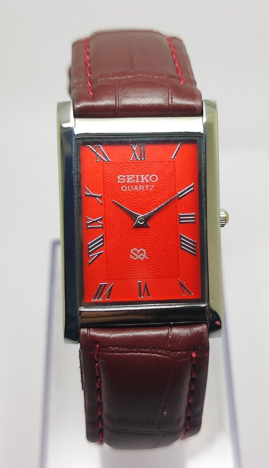 Vintage Seiko Slim Tank Red Dial Men’s Watch Japanese Quartz Classic Dress Style