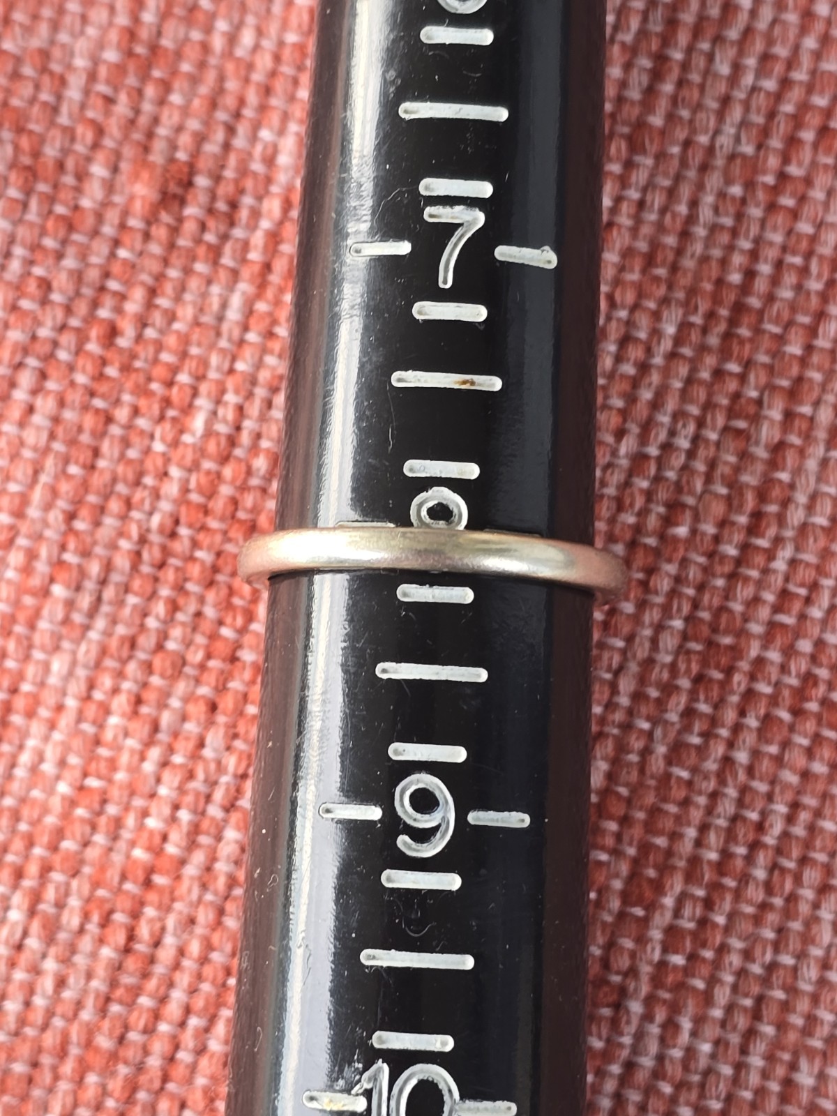 14K WHITE GOLD STACKABLE BAND RING SZ 8 1.95g