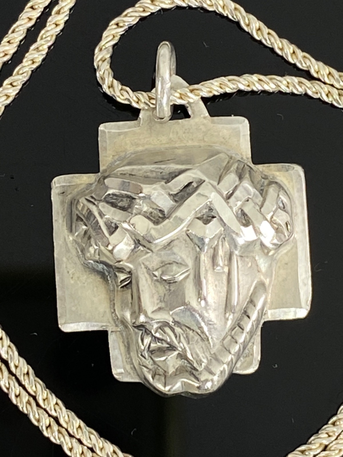 Sterling Silver THEDA Jesus Christ Crown Of Thorns Pendant Necklace 10.4g / 18g