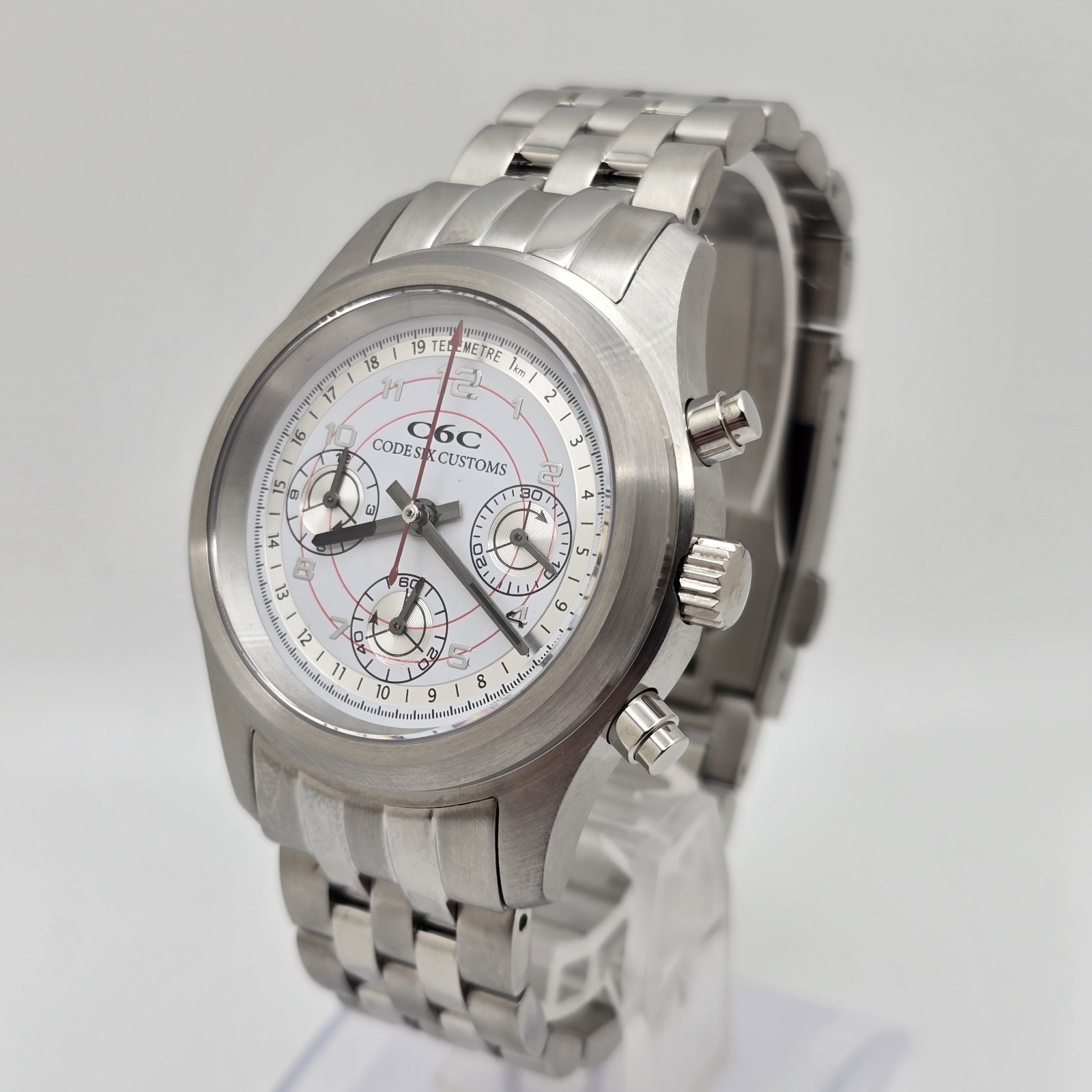 Custom-Built Mecha-Quartz Watch – 38mm Retro Telemetre Chronograph