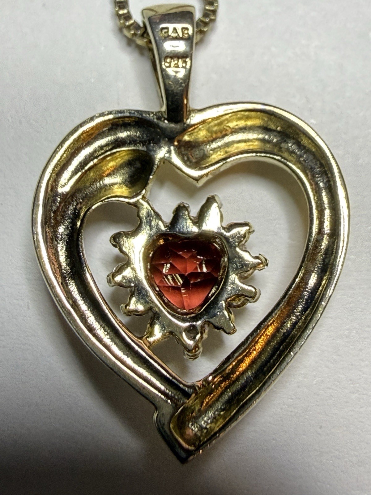 Vintage FAS 925 Italy Heart Pendant Necklace Red Stone Read Description