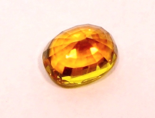 Natural Loose Gemstone Oval Honey Yellow Sapphire 8×6.4×4.7 mm 2.24 Carats