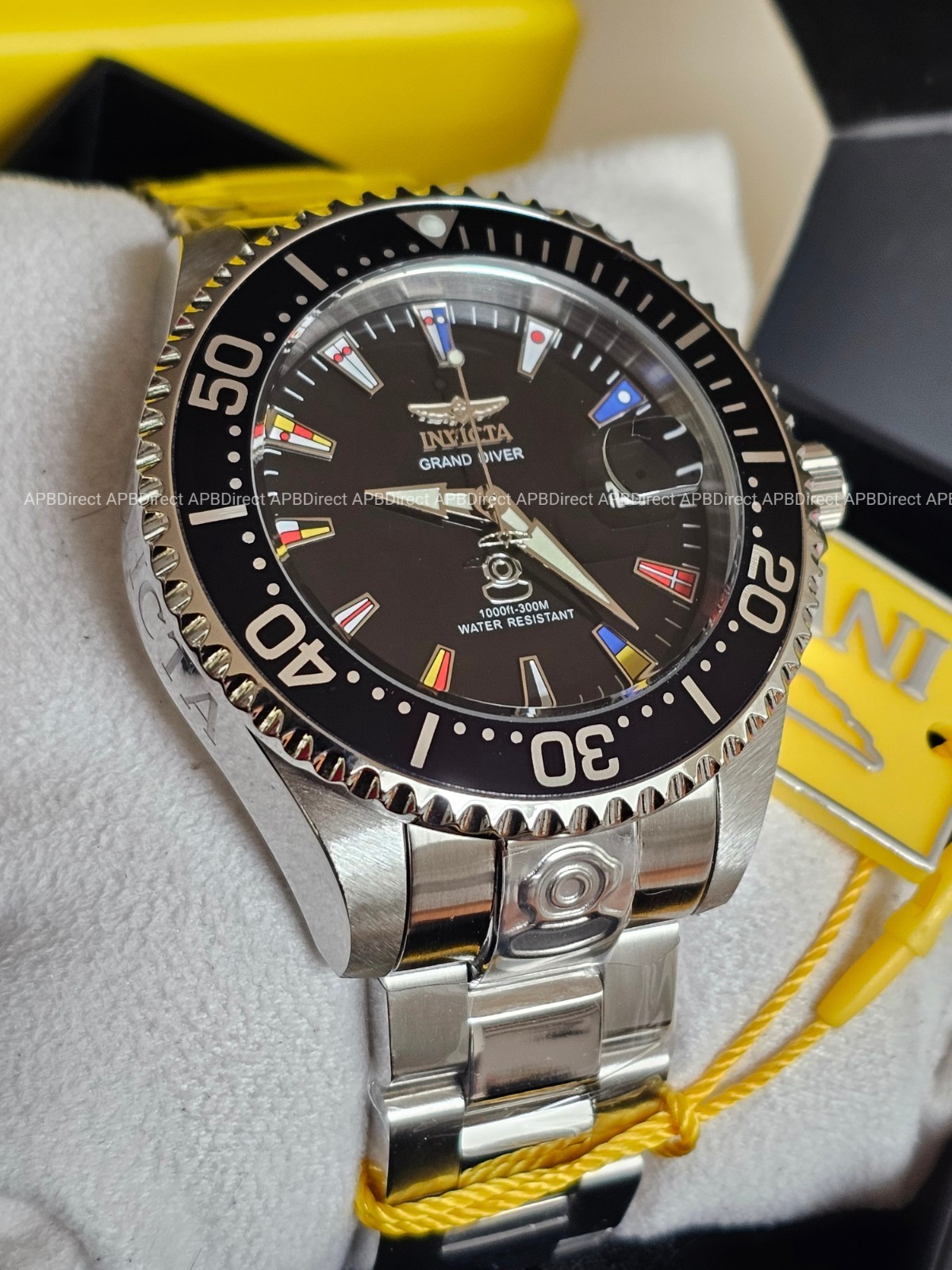 Invicta – Grand Diver – NAUTICAL FLAGS – 300m Automatic Flame-Fusion mens watch