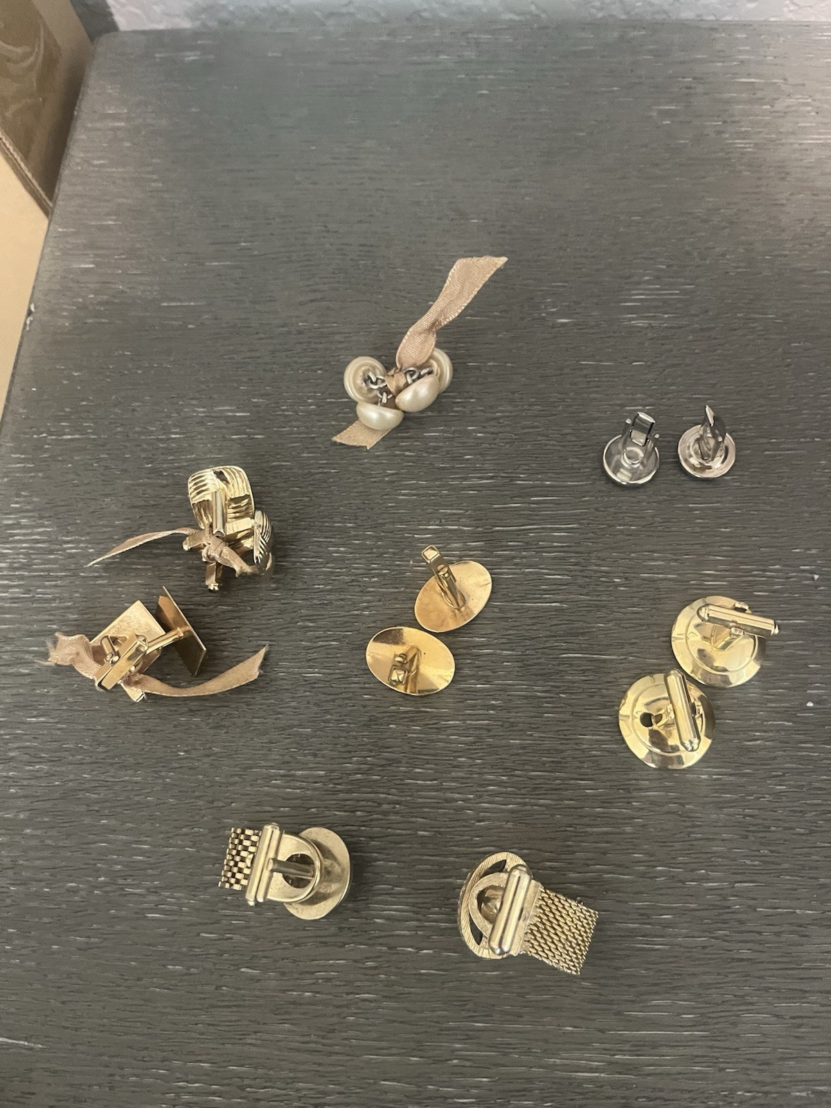 Vintage lot of 7 pair of cufflinks various Types Silver-tone 1 Gold-tone Swank