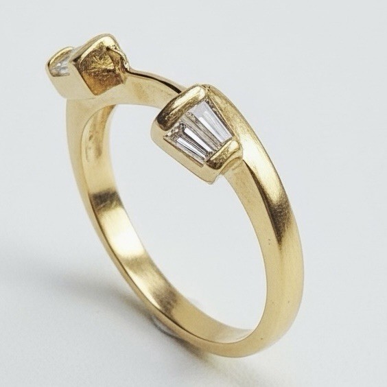 14K Gold Diamond Baguette Enhancer Size 5.5 Ring 2.6 Grams