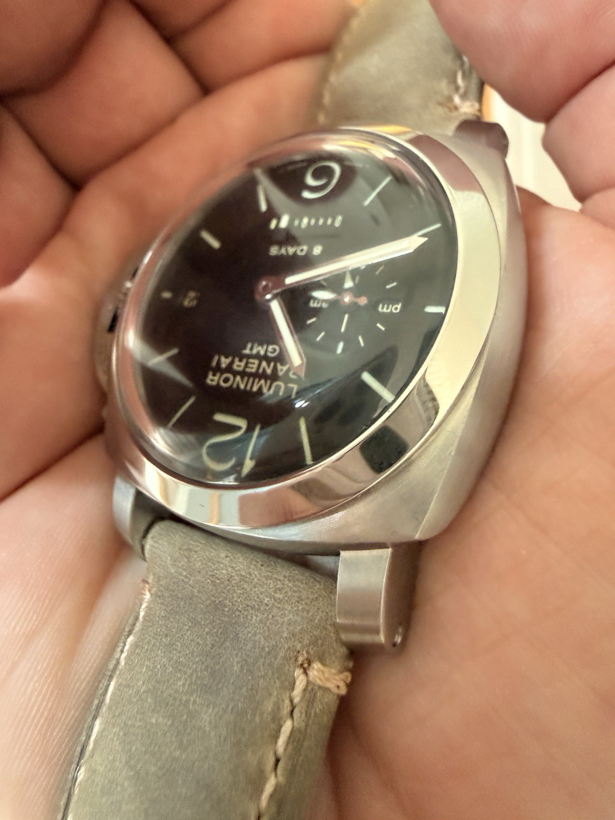 Panerai Luminor 1950 8 Days GMT Pam00233 44MM