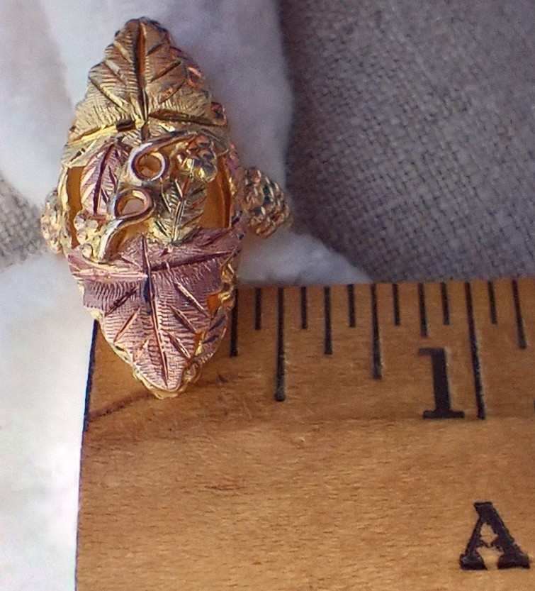 10/12k GOLD RING VTG Landstrom’s TRI COLOR Black Hills Gold sz 5.25 PRISTINE