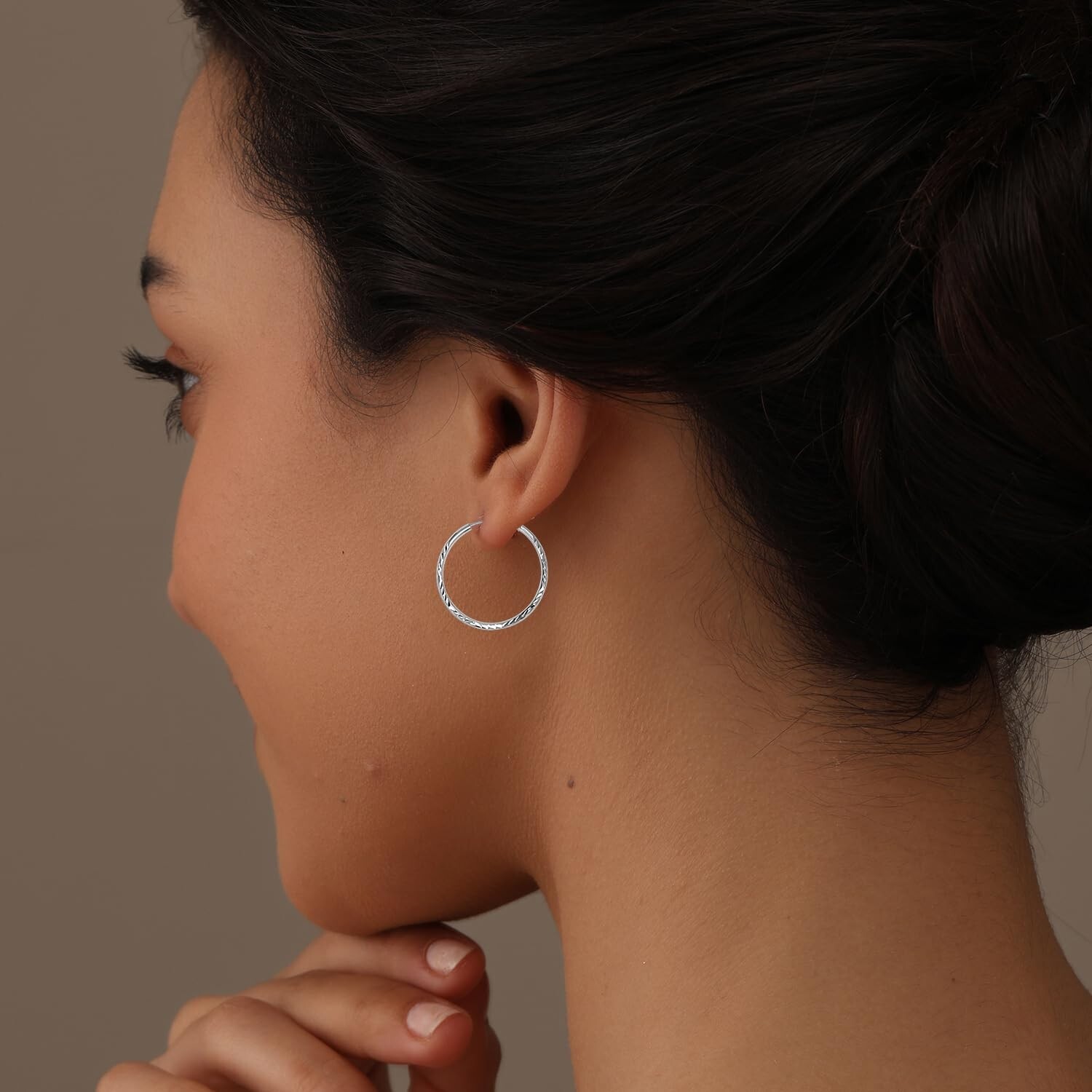 LeCalla 925 Sterling Silver 2MM Diamond-Cut Sleeper Hoop Earrings for Women