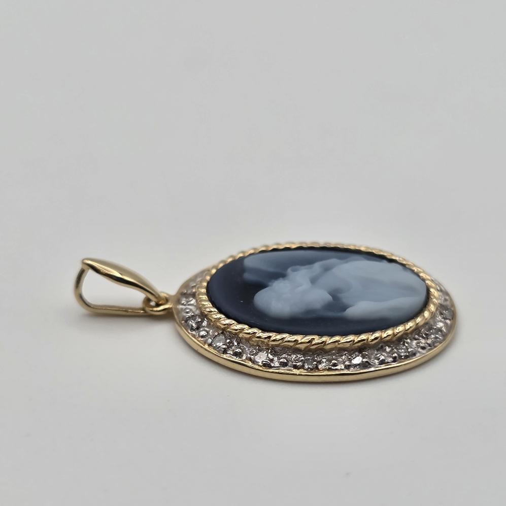 14K Yellow Gold Oval Blue Agate Angel Praying Cameo & Diamond Outline Pendant