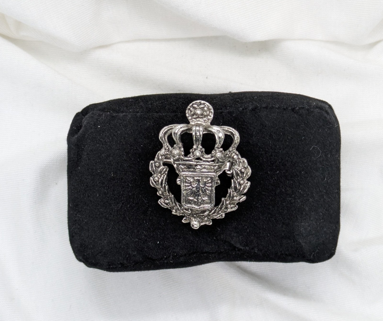 Vintage Stamped JC Crown Pontic Eagle Coat Of Arms Silver Tone Brooch Pin