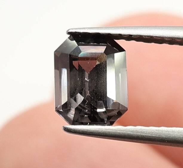 Natural Spinel, 1.39 carat