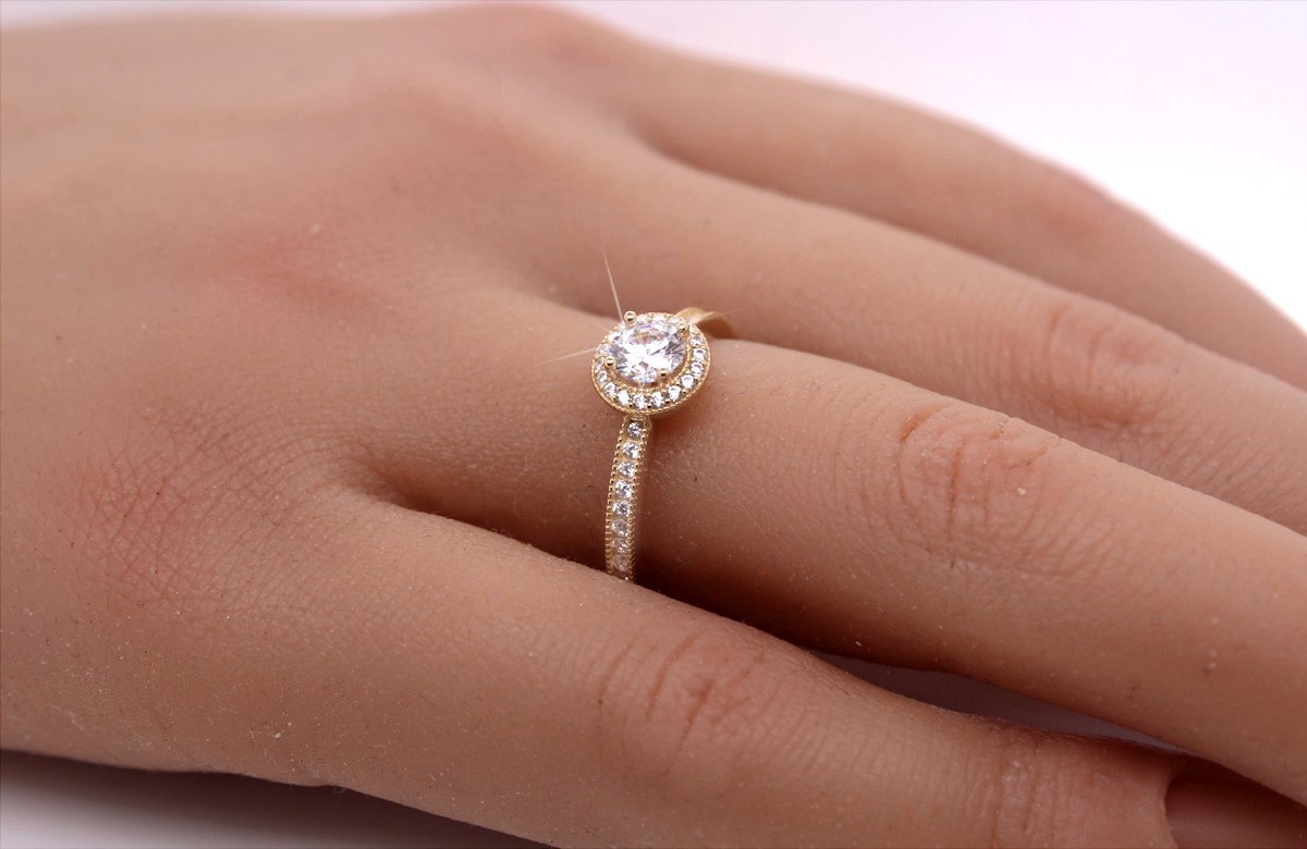 REAL GOLD *** classic ladies’ ring engagement ring brilliant cut cubic zirconia