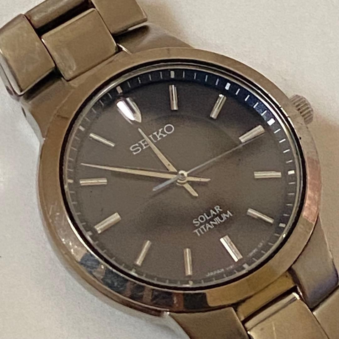 Working ✨ SEIKO Solar Titanium Men’s Watch V181-0AB0