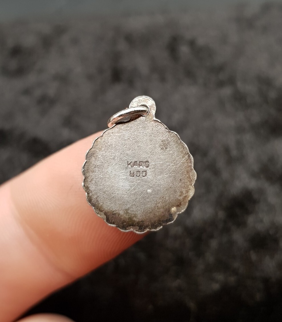 Small Vintage 900 KARO Silver Enamel Unknown Design Pendant Charm. Enamelled