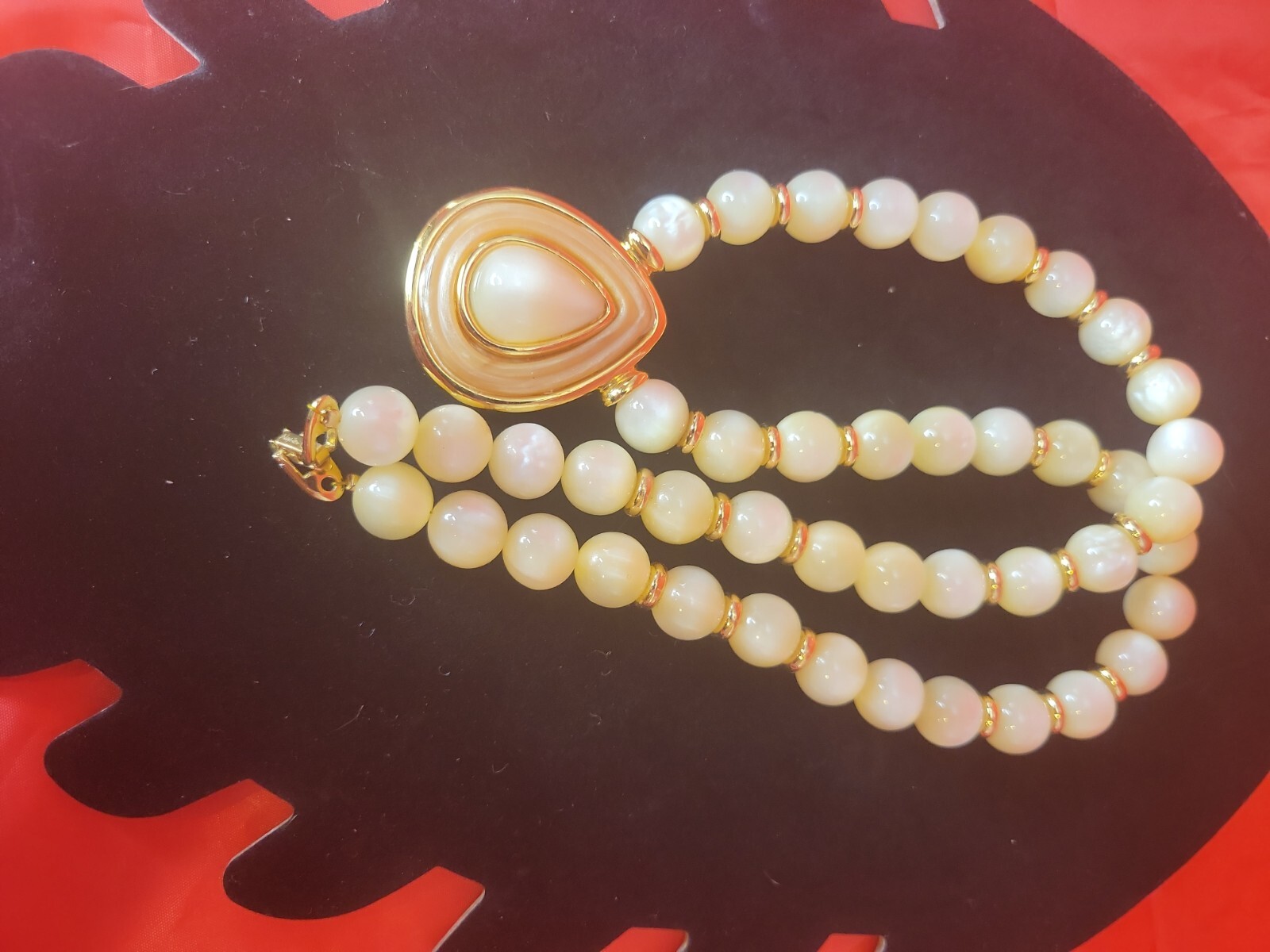 Napier Lucite Necklace Moonglow Pendent 1970s