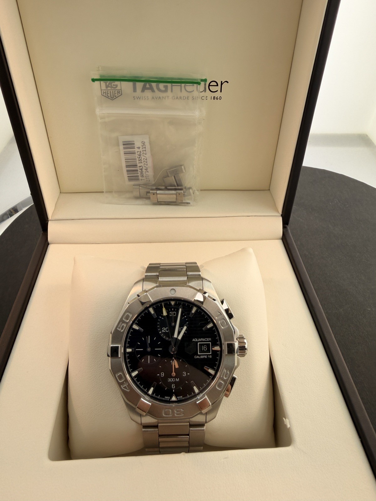 TAG Heuer Aqua Racer 300M Calibre 16 Automatic Chronograph CAY2110