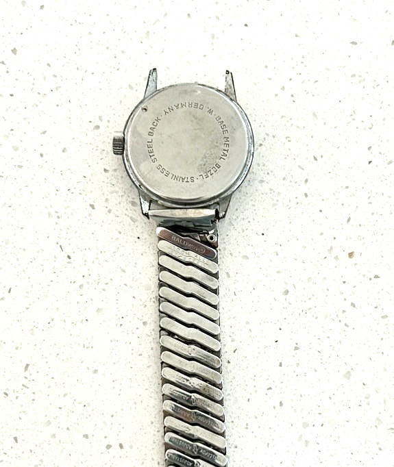 Vintage Helbros West German Invincible 17 Jewels Men’s Wristwatch