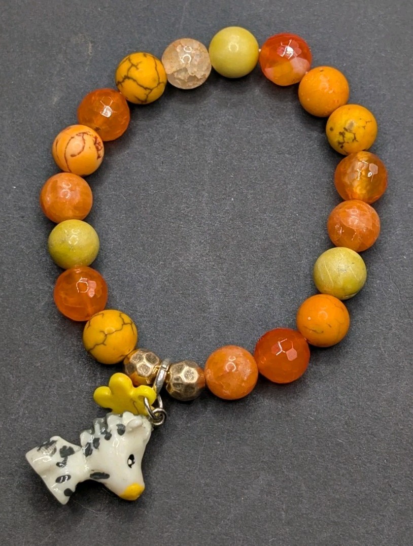 Women’s Stylish Friends Zebra Orange Beaded Stretch Bracelet (16cm) 6.25″ SWrist