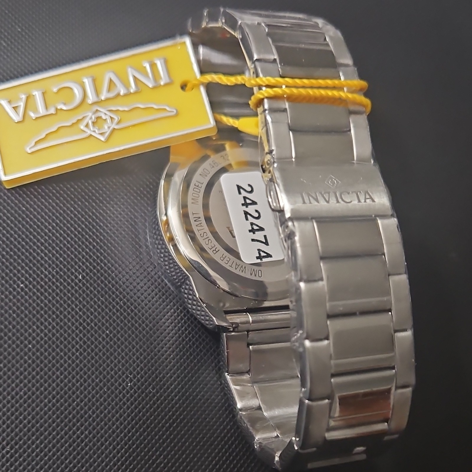 Invicta 46833 Quartz Stainless Bracelet Green Sunburst Dial Octagon 30m Box