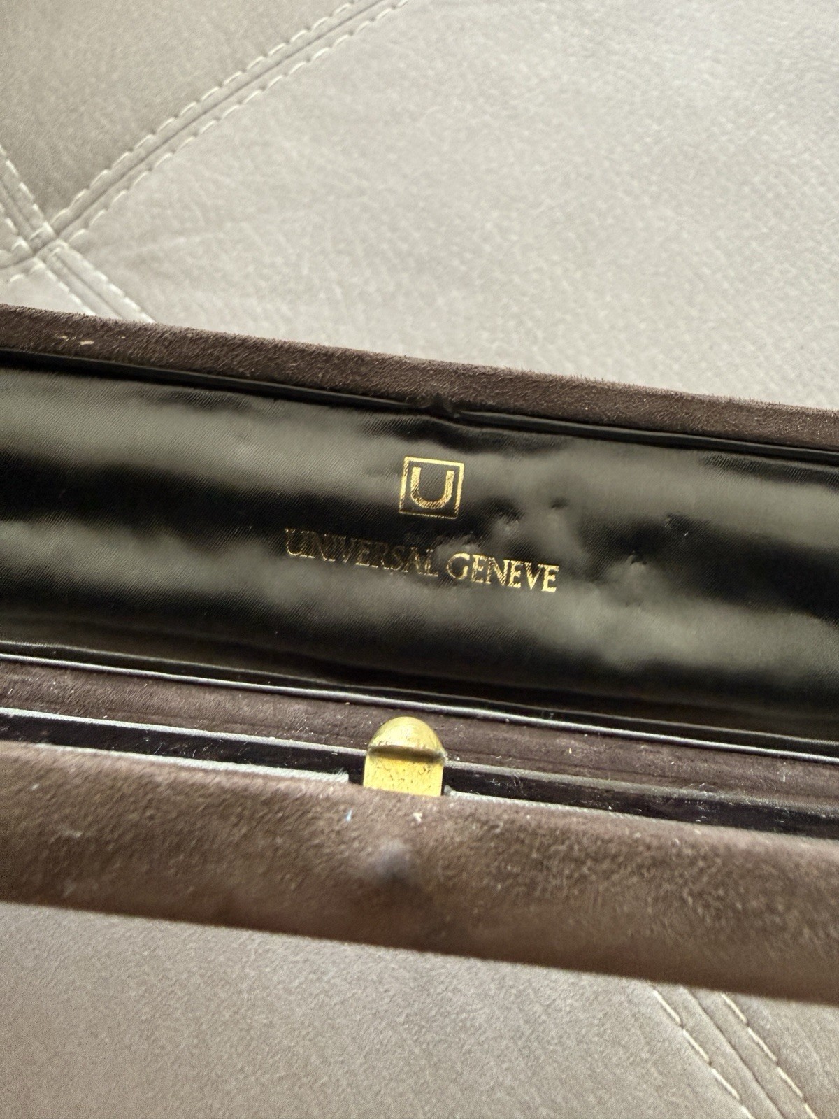 VINTAGE WATCH BOX UNIVERSAL GENEVE VERY RARE WATCH BOX UNIVERSAL GENEVE
