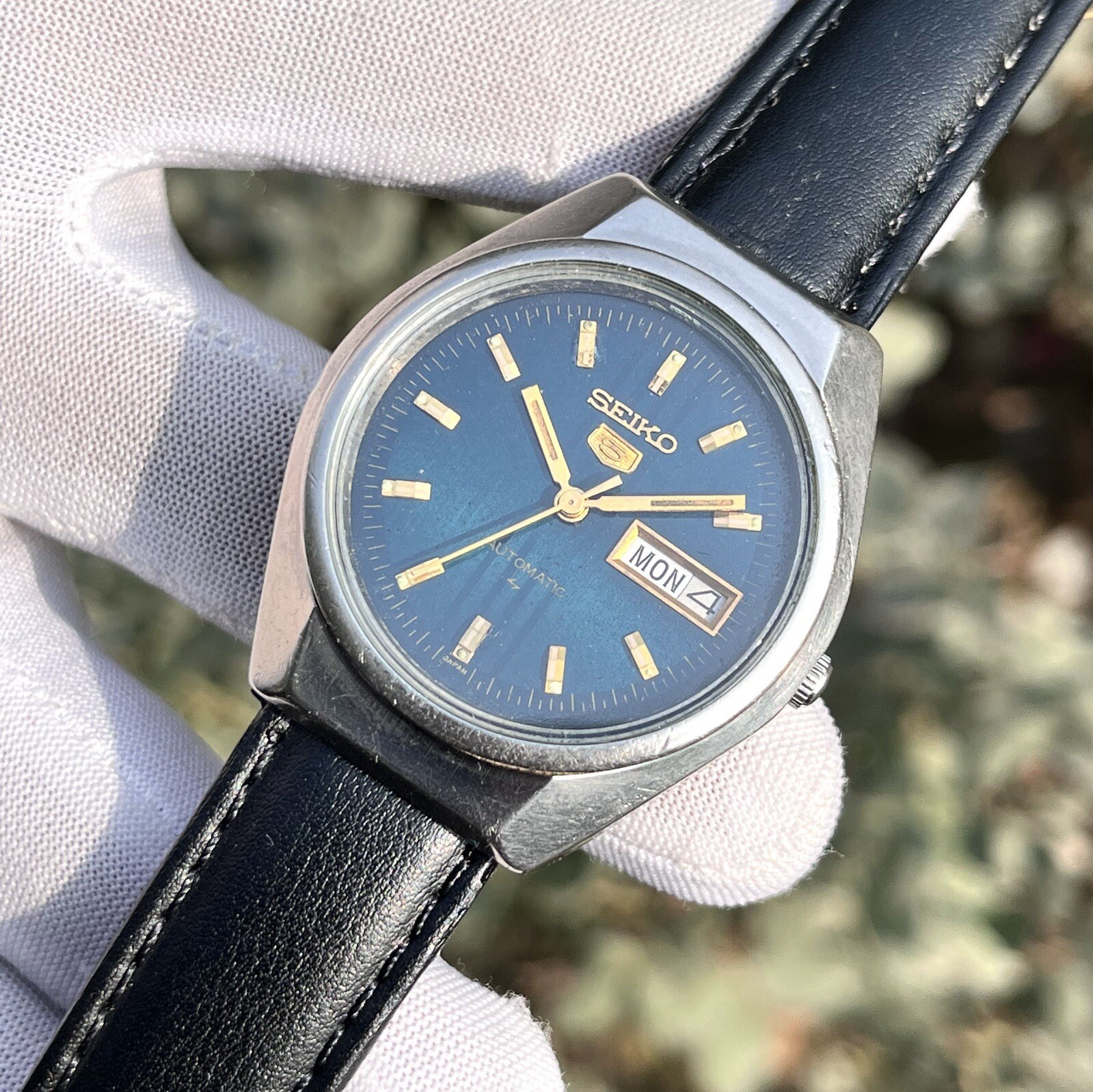 Vintage Seiko 5 Automatic Dress Formal Japan Made Men’s Watch 6310-8130