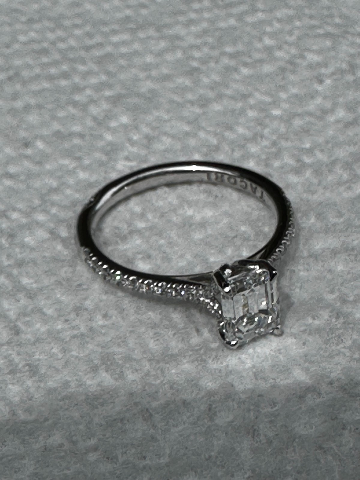 Tacori 1.01ct D VS2 Emerald Cut Diamond Engagement Ring GIA 18K Wht. Gold Sz 6.5