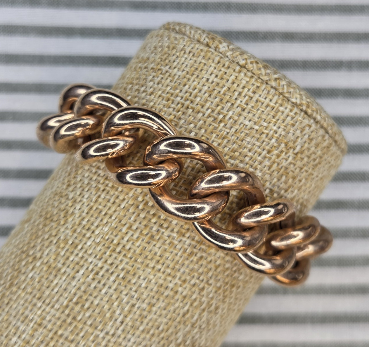 Gold Tone Bronze Curb Link Chain Bracelet 6.75 in Lobster Clasp Made in Italy