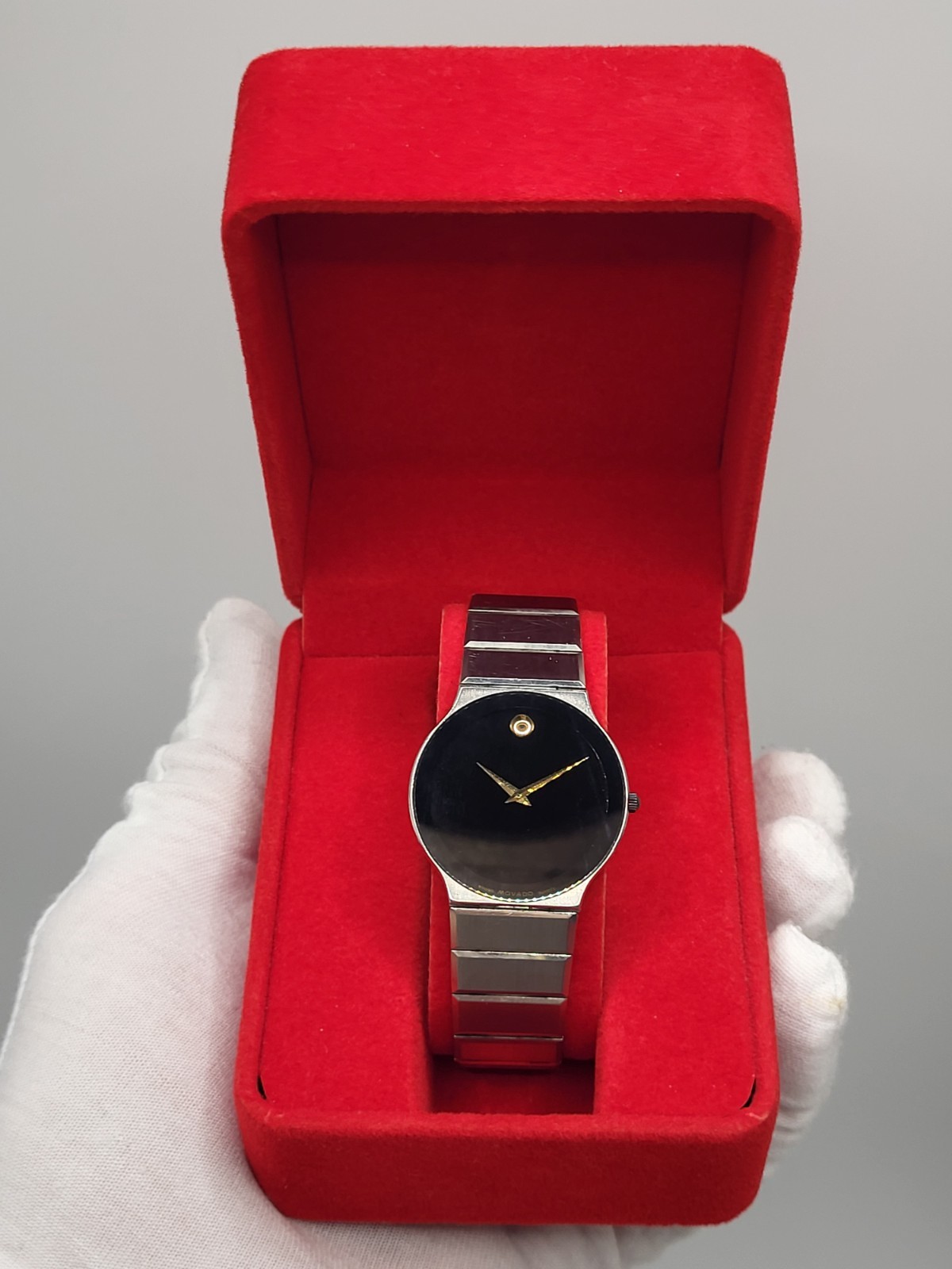 32mm [RARE] Ultra THIN Movado 1990 Museum Women’s Watch 84-40-880 Swiss 7.5″