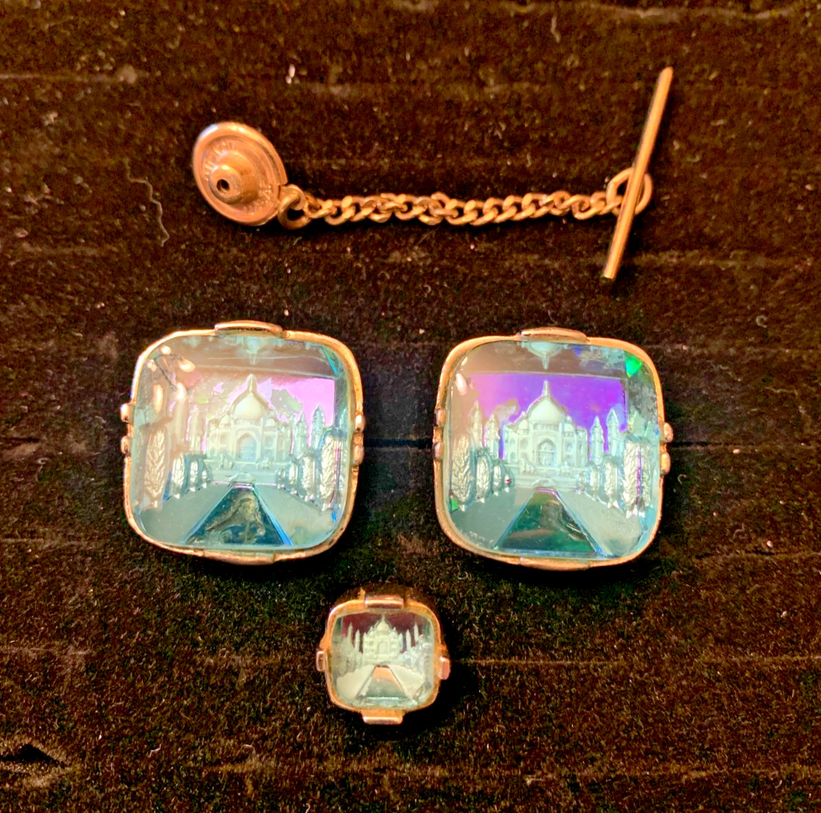 vintage Swank Holographic Taj Mahal cuff links W/Tie Tack
