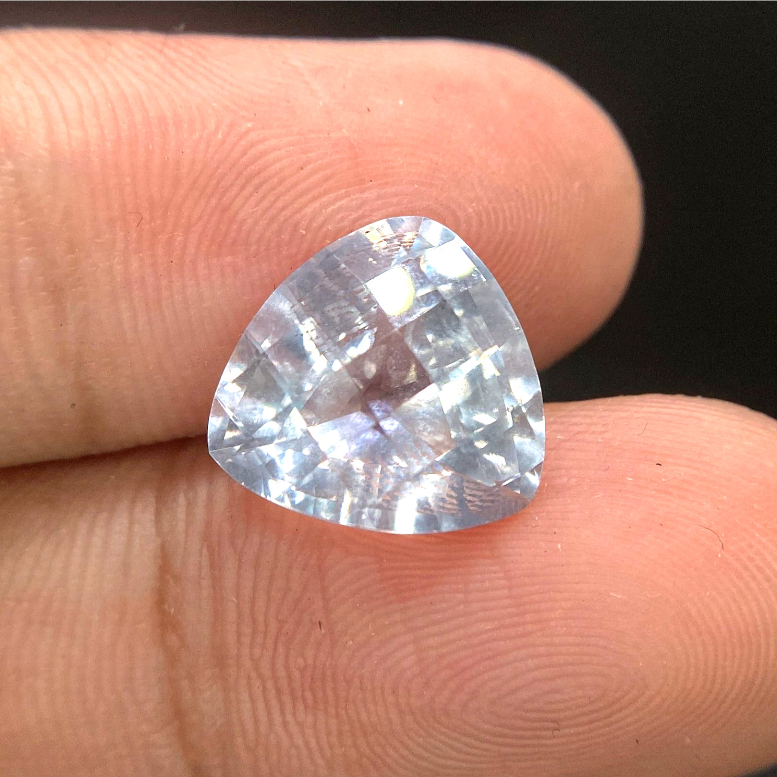 6.30 ct IOLITE – SRI LANKA – Rare Untreated Faceted COLORLESS CORDIERITE