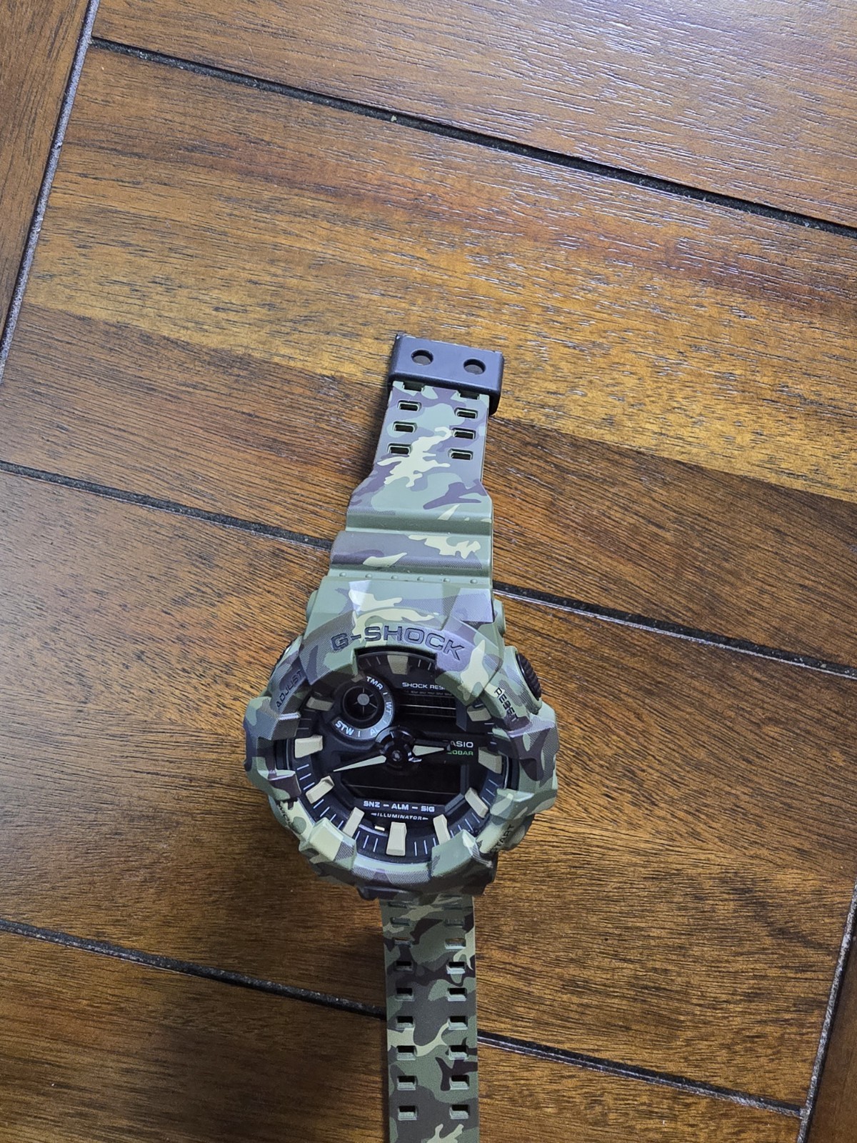 Casio G-Shock GA-700CM-3A Camo Green Ana-Digi 200M Men’s Watch Runs Great