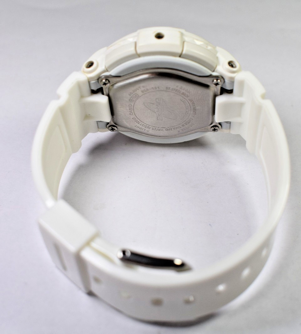 Casio BGA-131 (5194) White/Beige Round Women’s Watch NEW BATTERY!