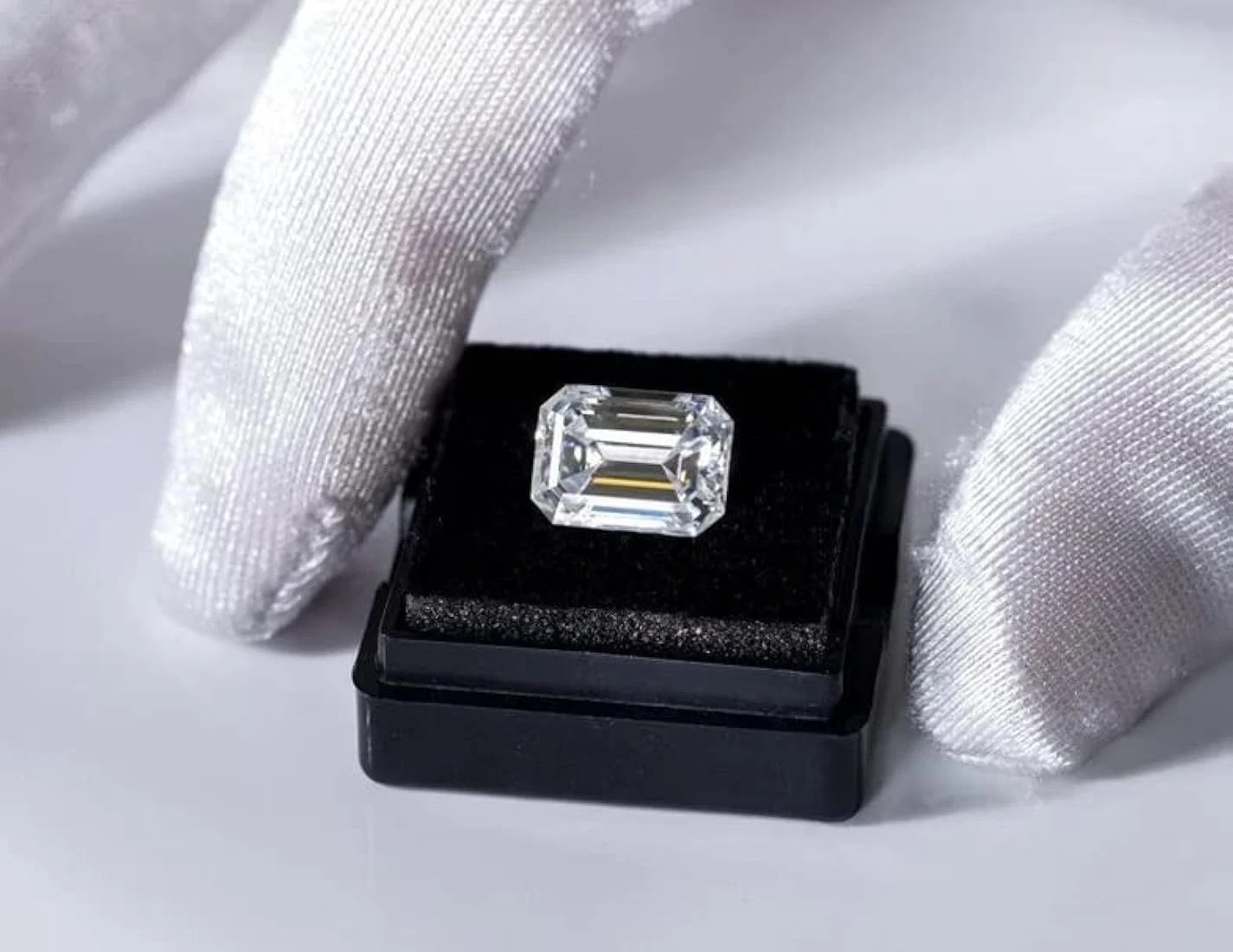 3 Ct Emerald Cut Natural D Color Lab Grown Loose CVD Diamond VVS1 Certified