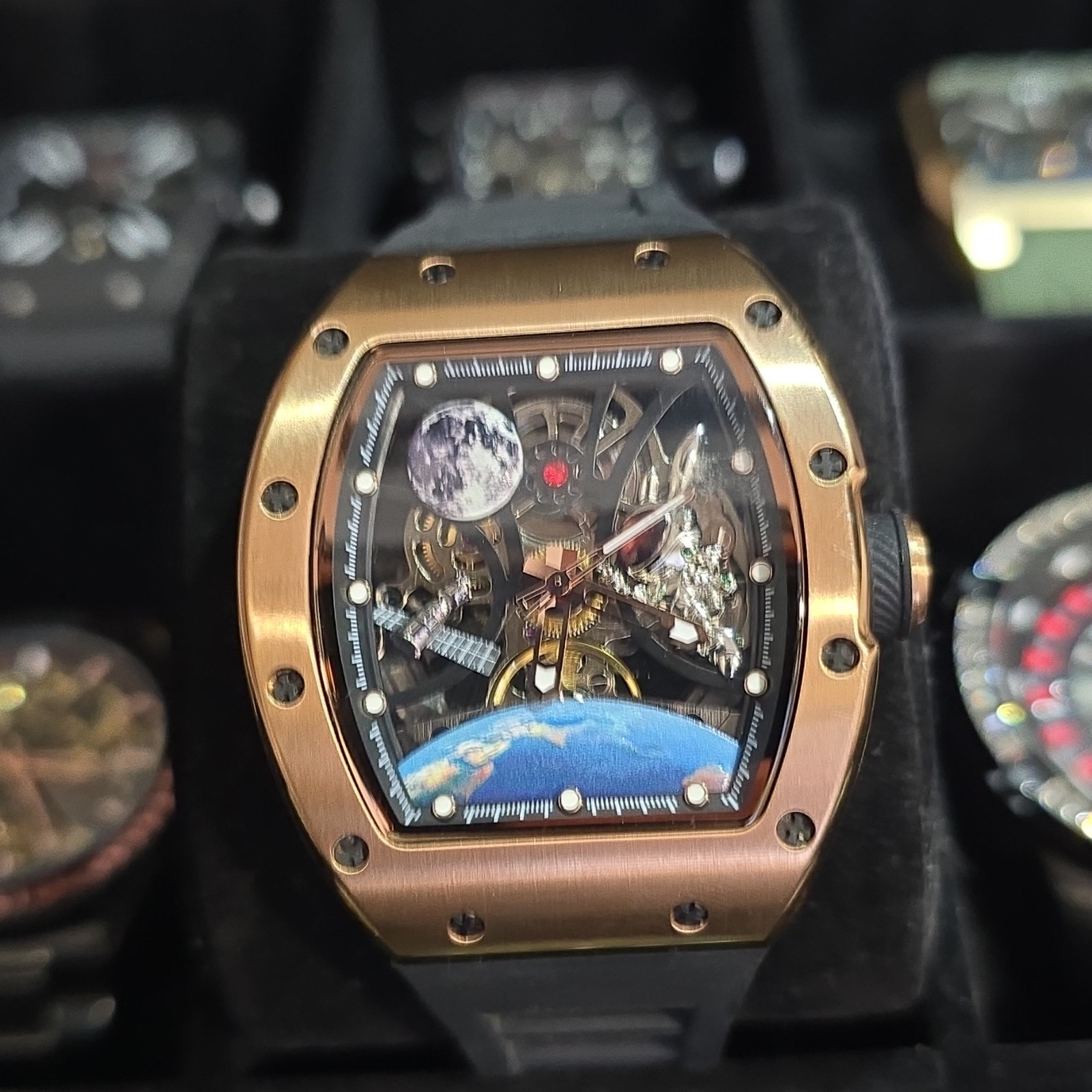Invicta Interstellar Automatic, Black/Rose Gold RETAIL-$299