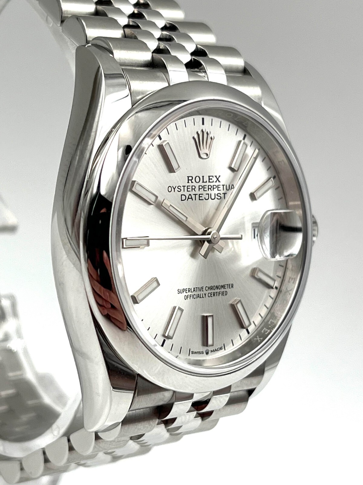 Rolex Date Just 36mm Smooth Silver Dial Jubilee Bracelet 126200 Pre-Owned 2023