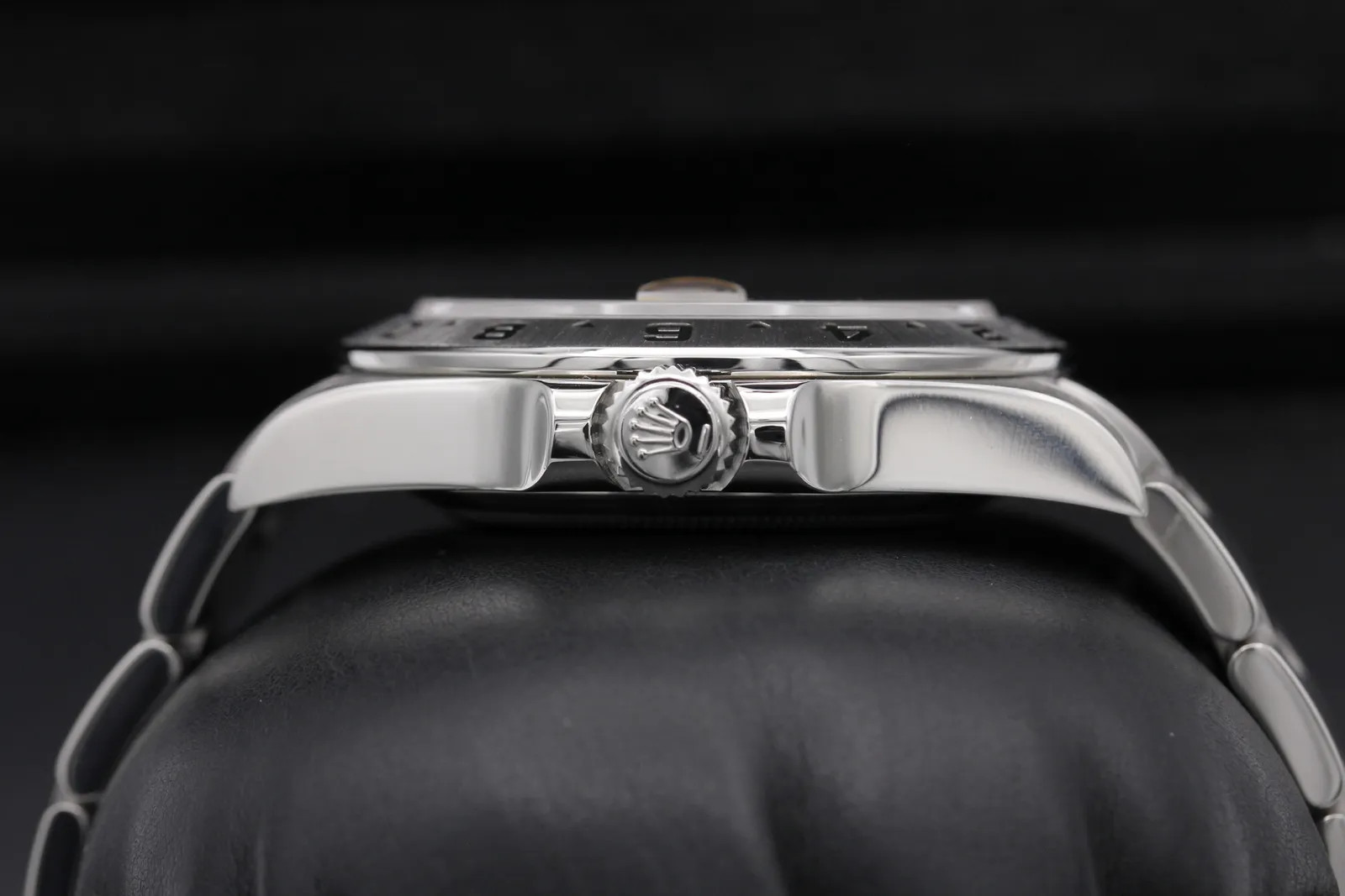 Rolex Explorer II “POLAR” 216570