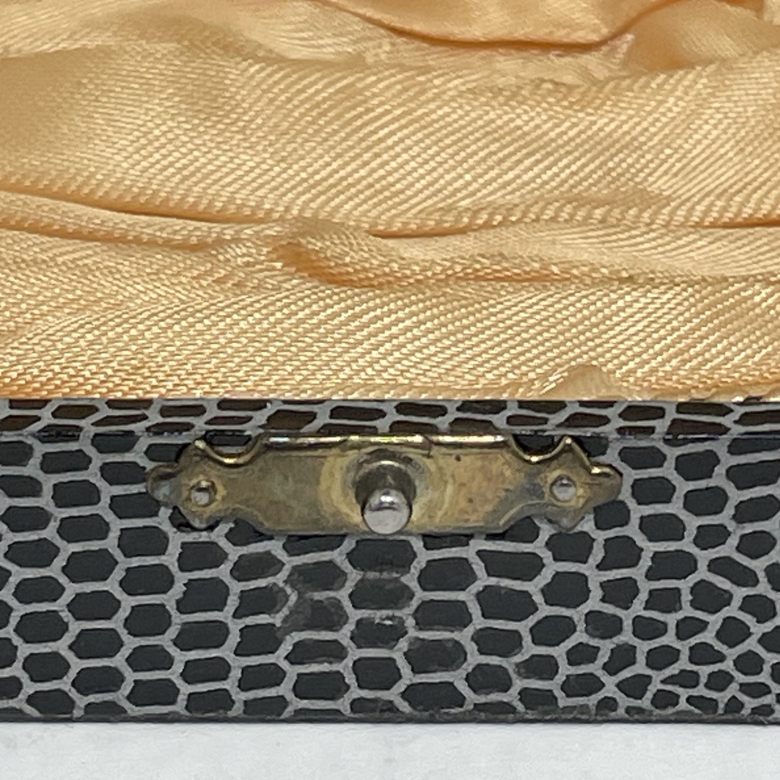 Alligator Print Presentation Box Silk Lined 7”x3.5” Jewelry Spoons