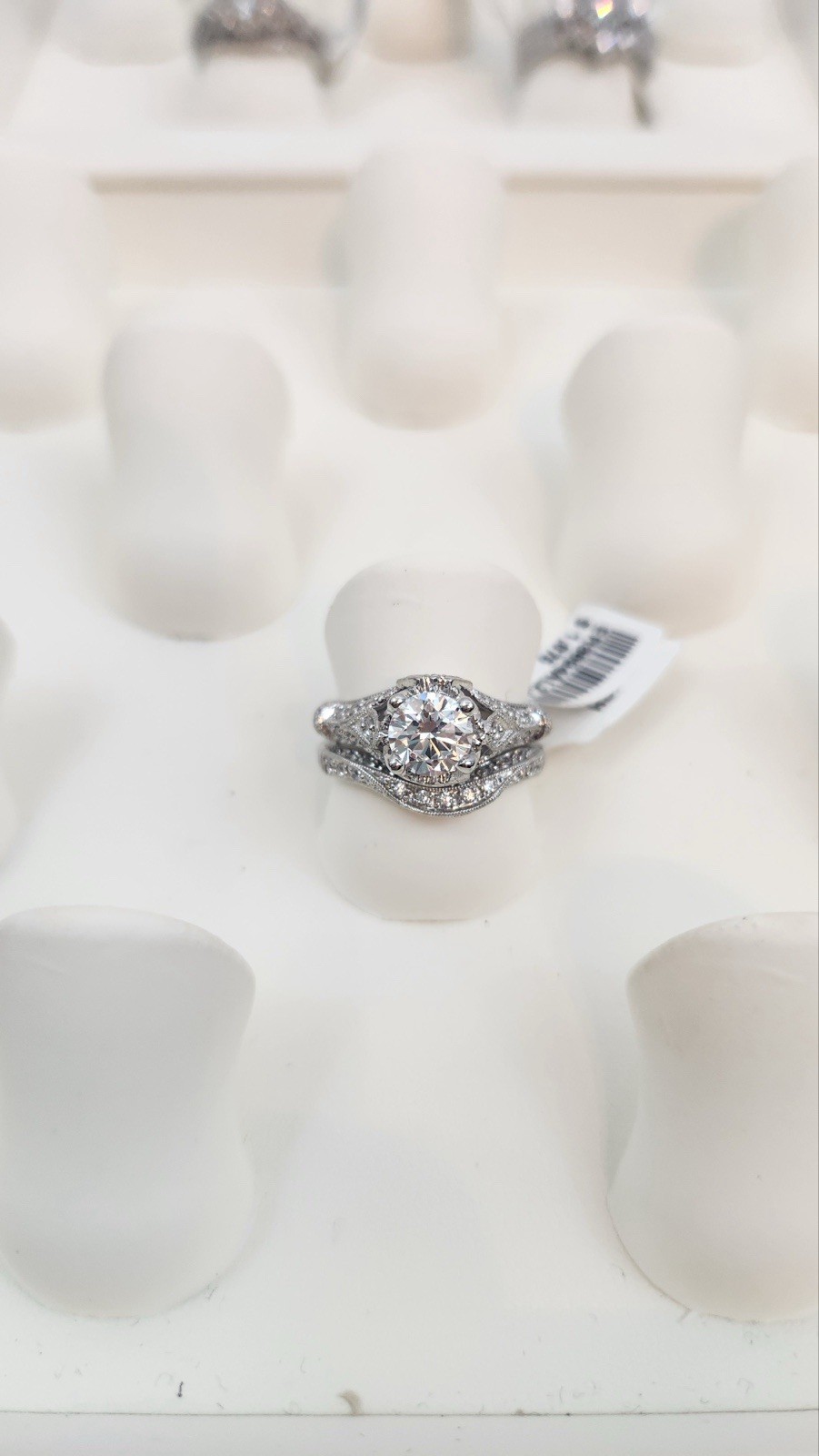 Gabriel&co Engagement/Wedding Sample Ring