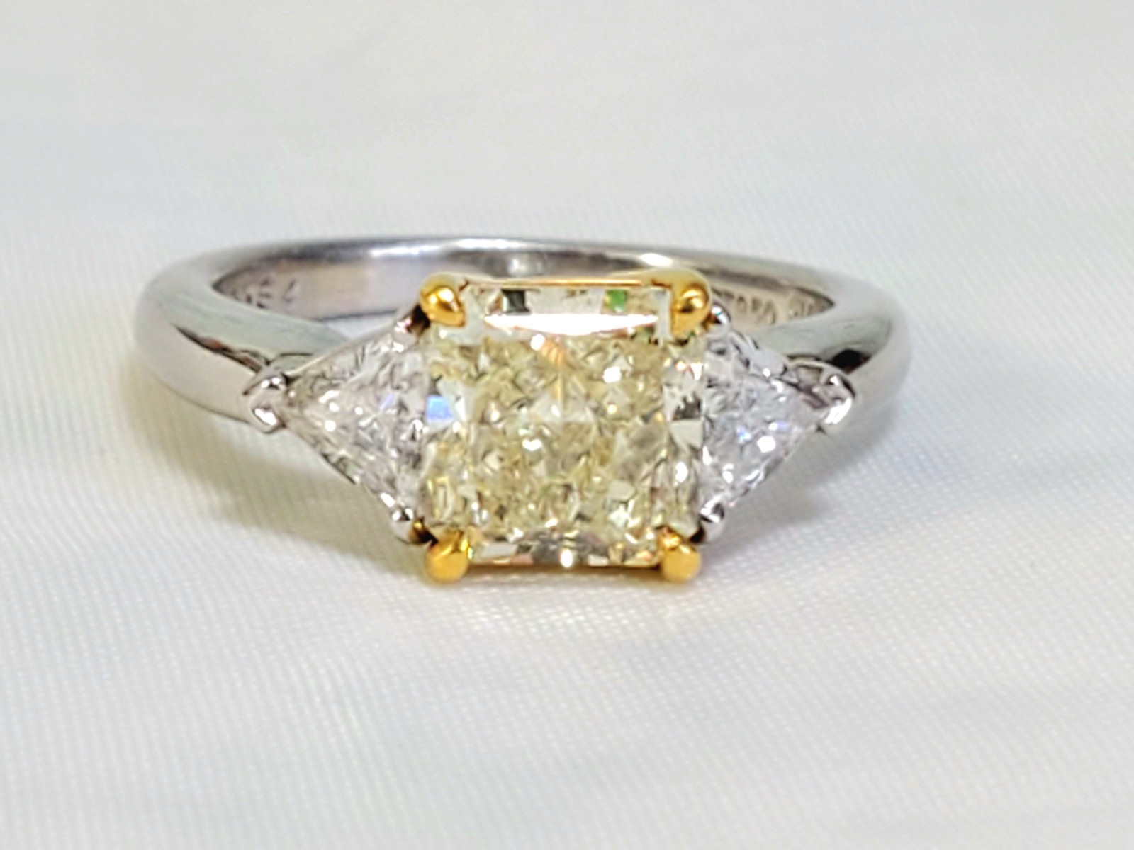 Platinum Natural 2.29ctw Fancy Light Yellow & White Diamond Ring GIA Cert Sz 5.5