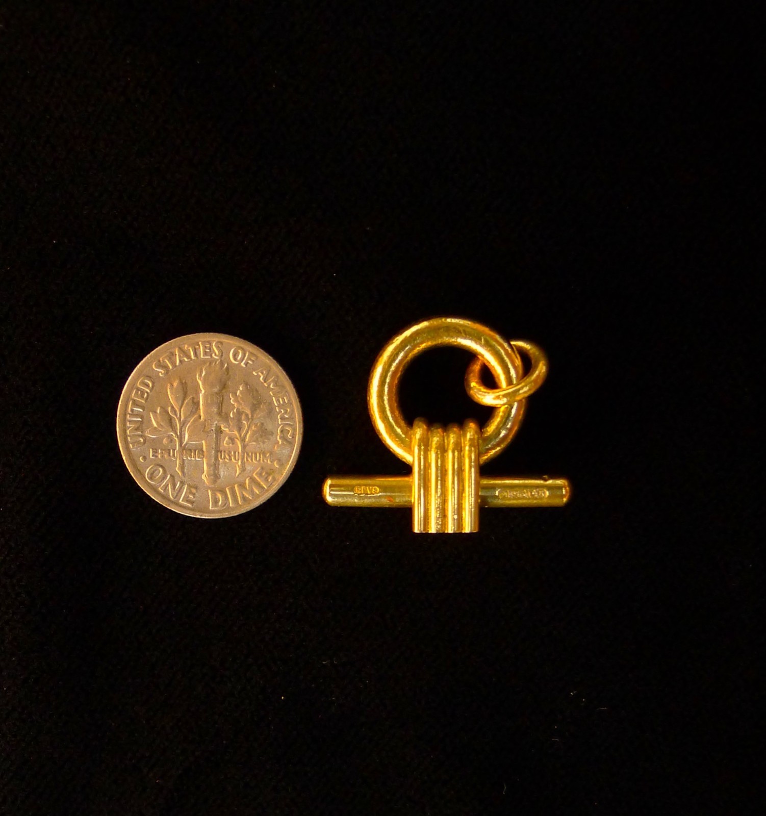 Shen solid 22ct Gold, 916/1000 fine, Solid Gold, 11.8 grams, Shen 21mm 0.8 inch