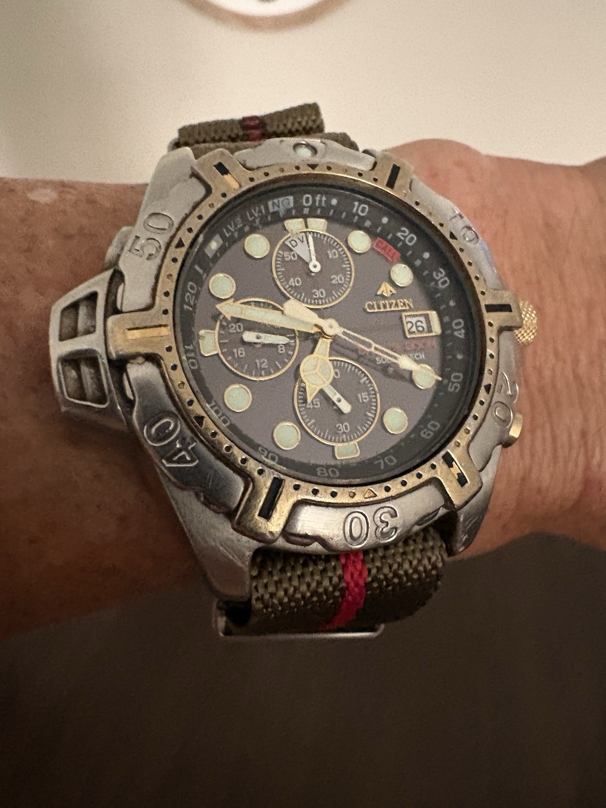 Rare Vintage 1998 Citizen Solar-Tech Aqualand Mens Divers 200M Watch