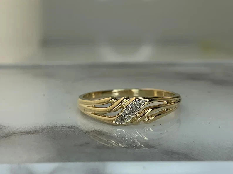 1.50 CT Round Cut Lab-Created Diamond Stunning Ring Solid 14K Yellow Gold Plated